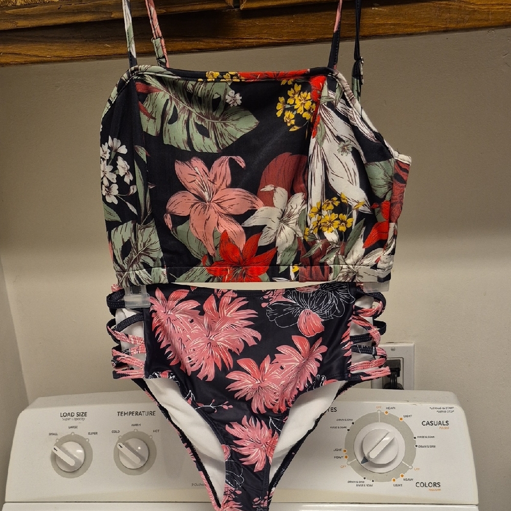 2 Piece Bikini (S)